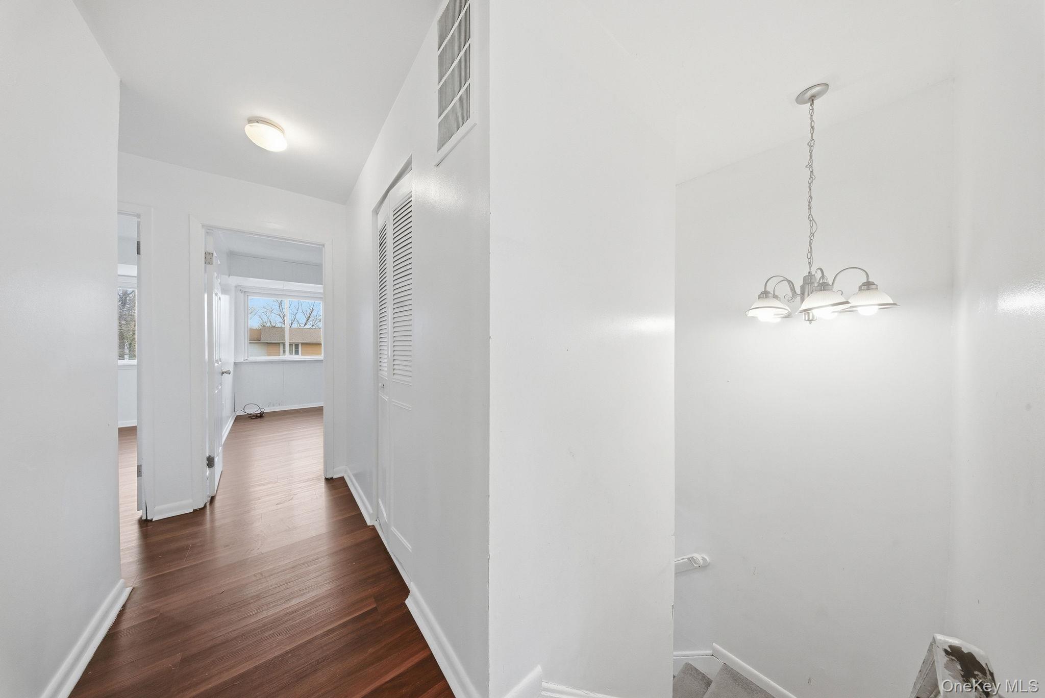 #7 photo, 19 Red Barn Lane, Middletown , NY 10940