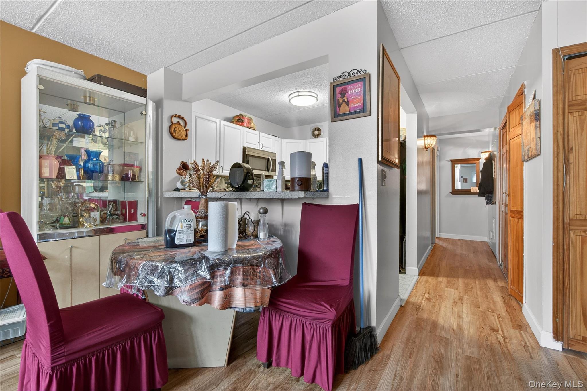 #10 photo, 204 Sunset Boulevard, Bronx , NY 10473