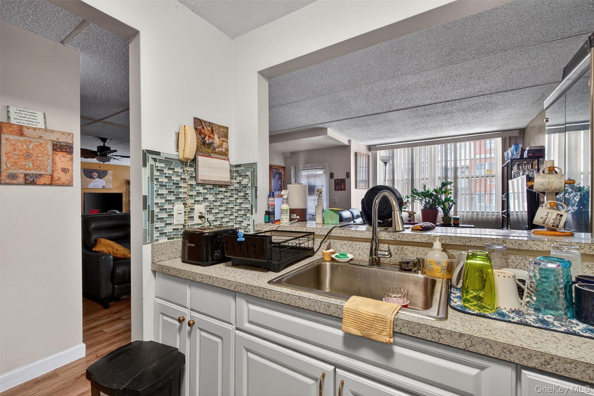 #13 photo, 204 Sunset Boulevard, Bronx , NY 10473