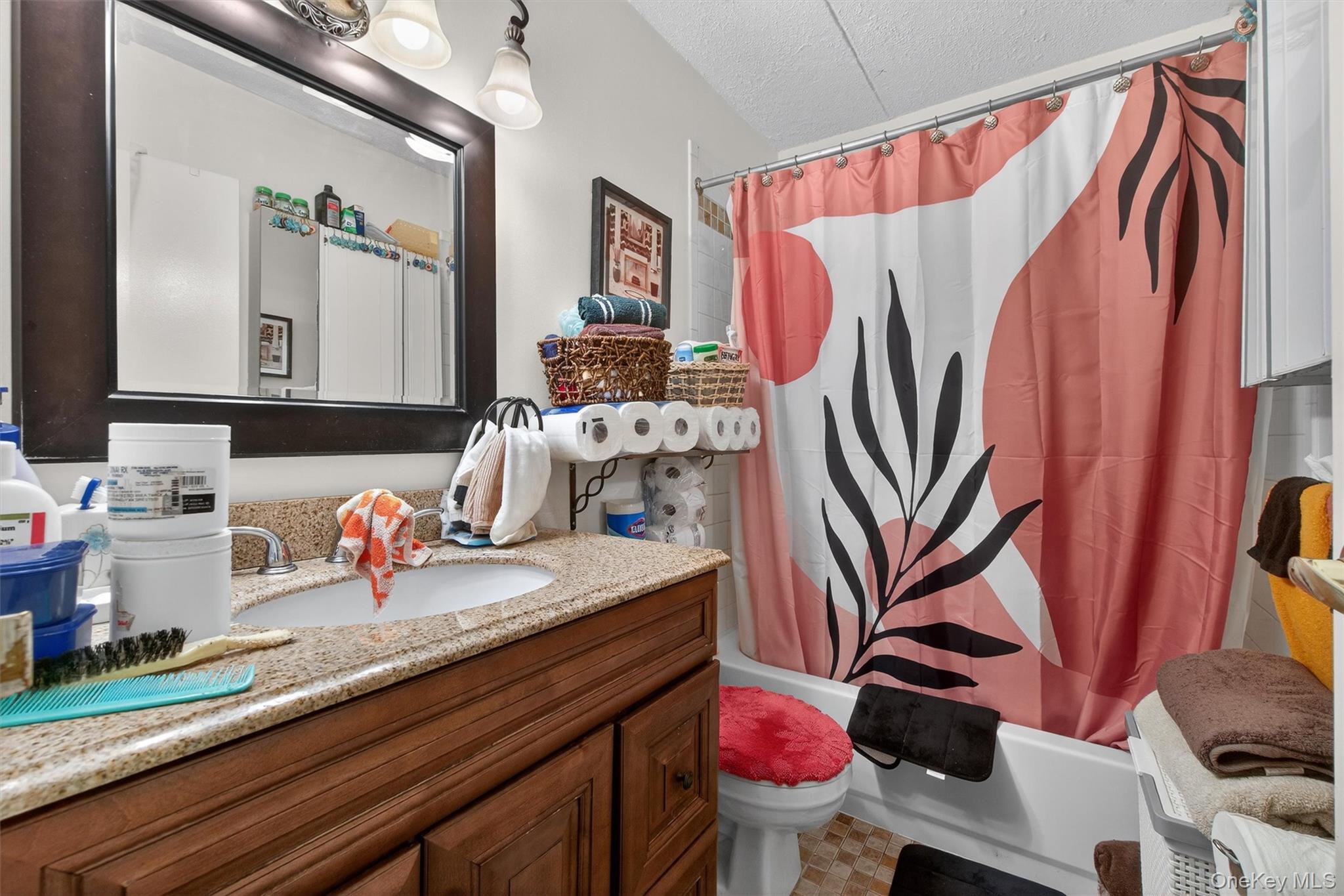 #14 photo, 204 Sunset Boulevard, Bronx , NY 10473