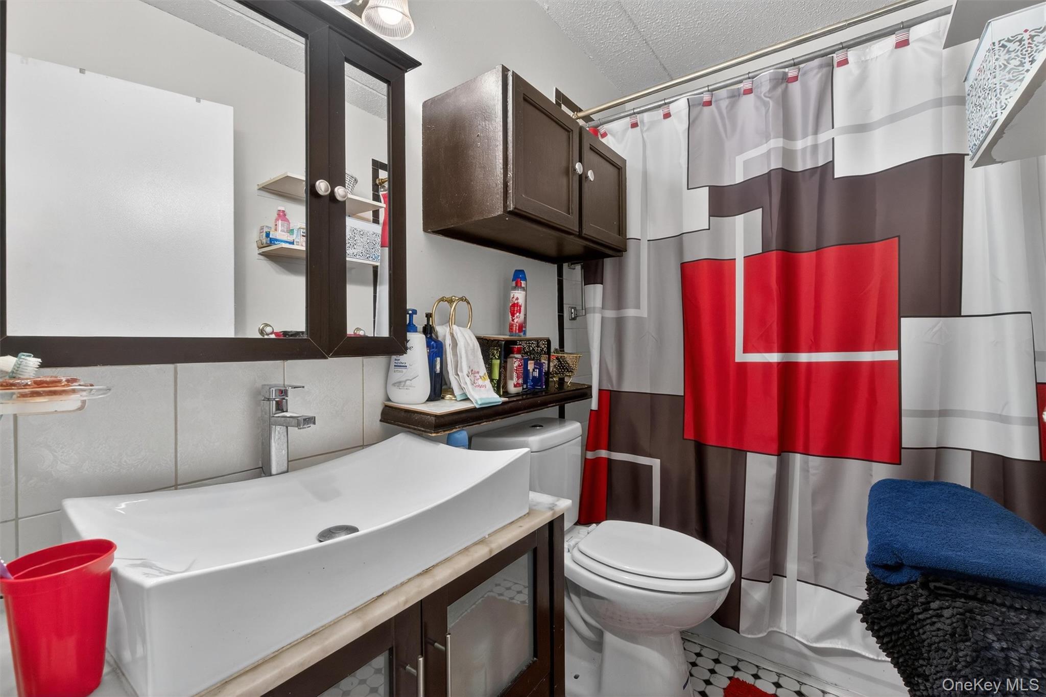 #7 photo, 204 Sunset Boulevard, Bronx , NY 10473