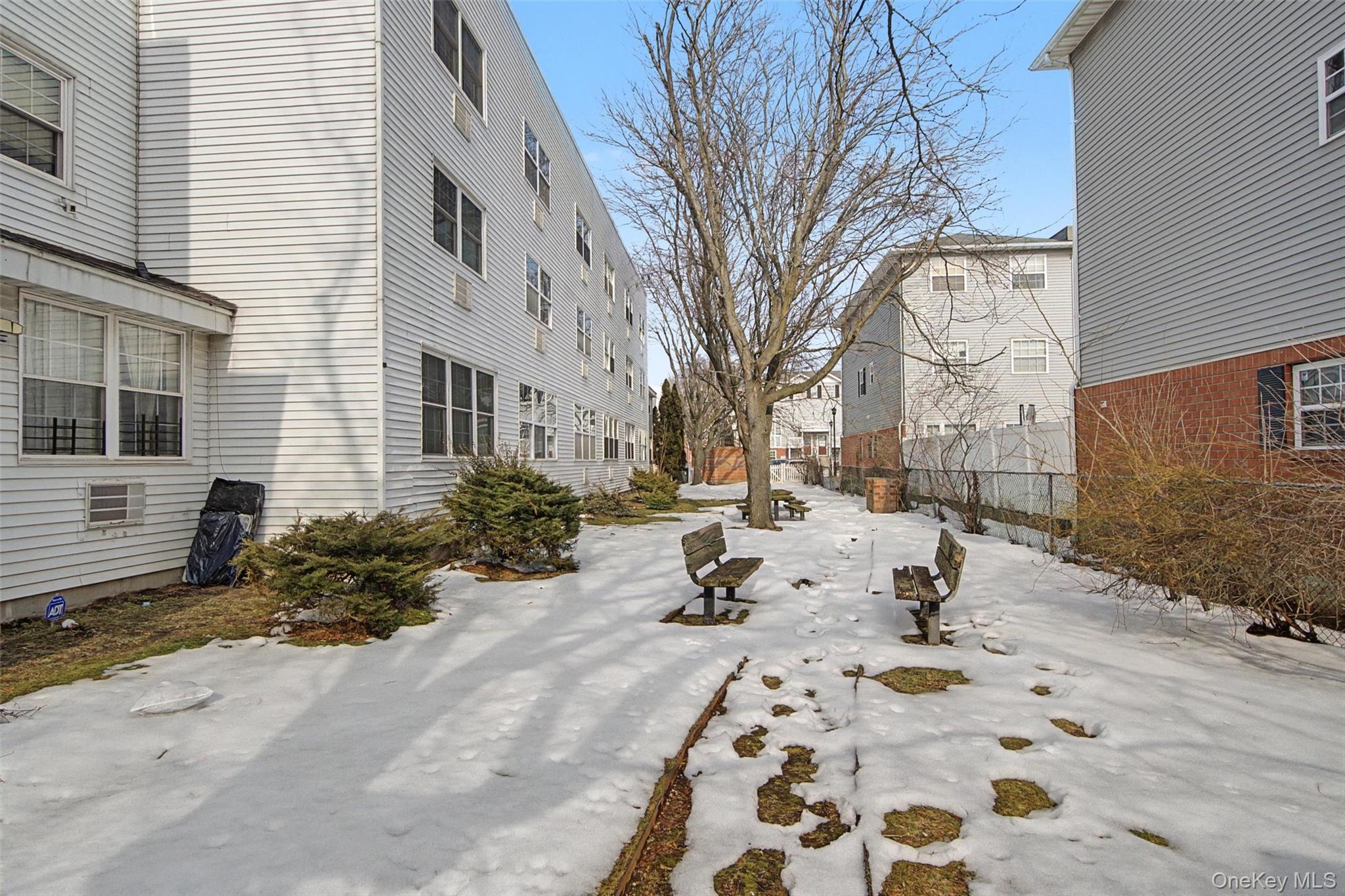 #8 photo, 204 Sunset Boulevard, Bronx , NY 10473