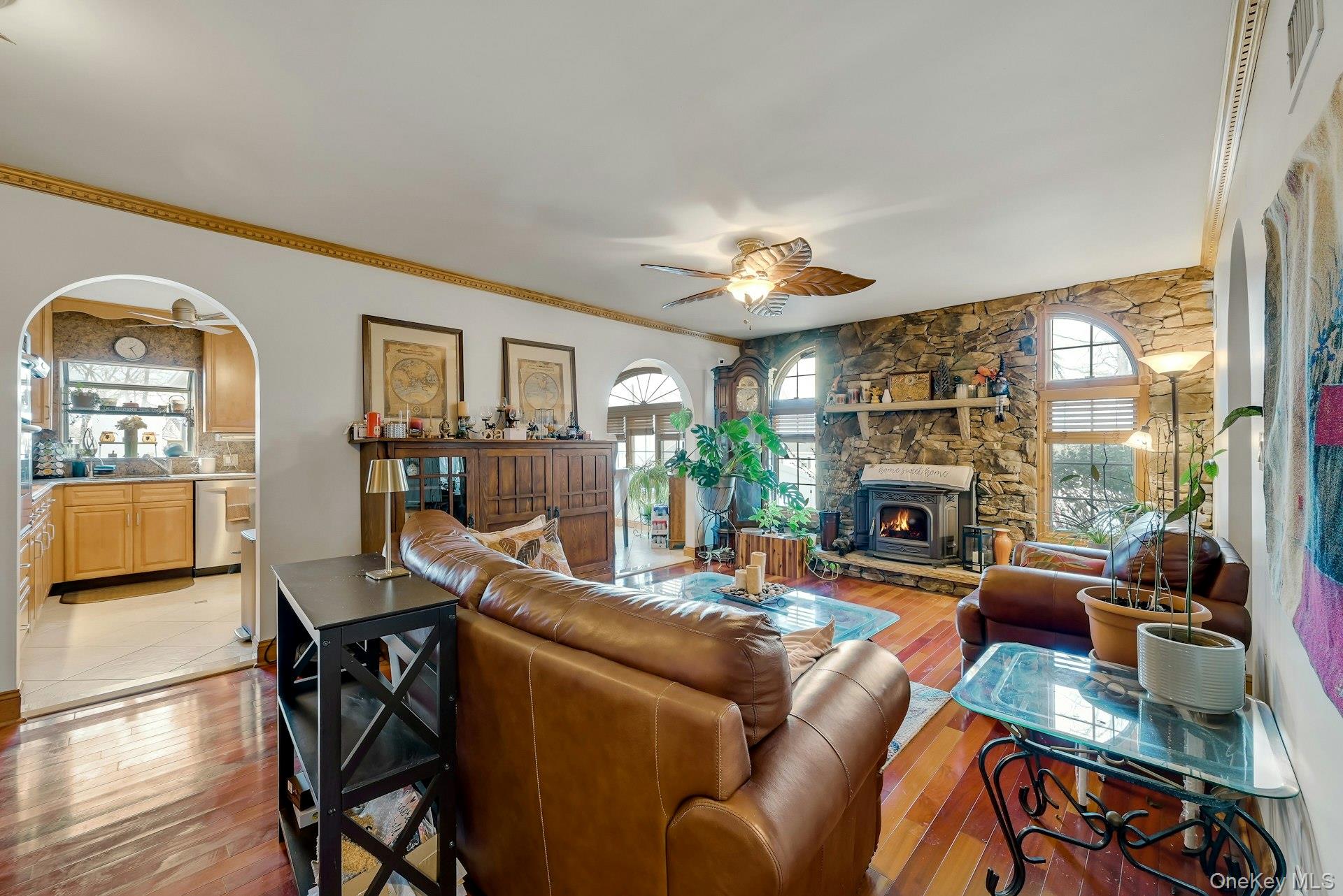 #10 photo, 236 Valley Road, Valley Cottage , NY 10989