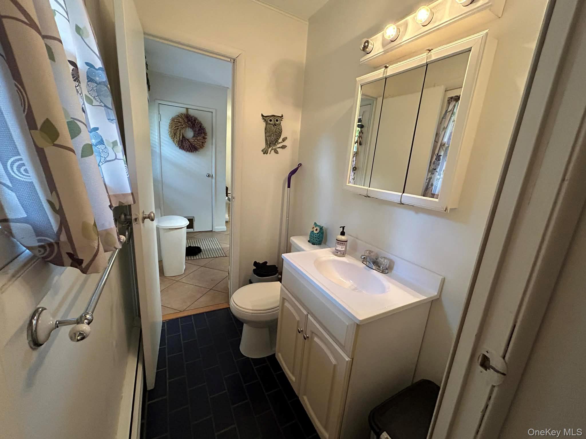 #14 photo, 9 Sycamore Drive, Hyde Park , NY 12538