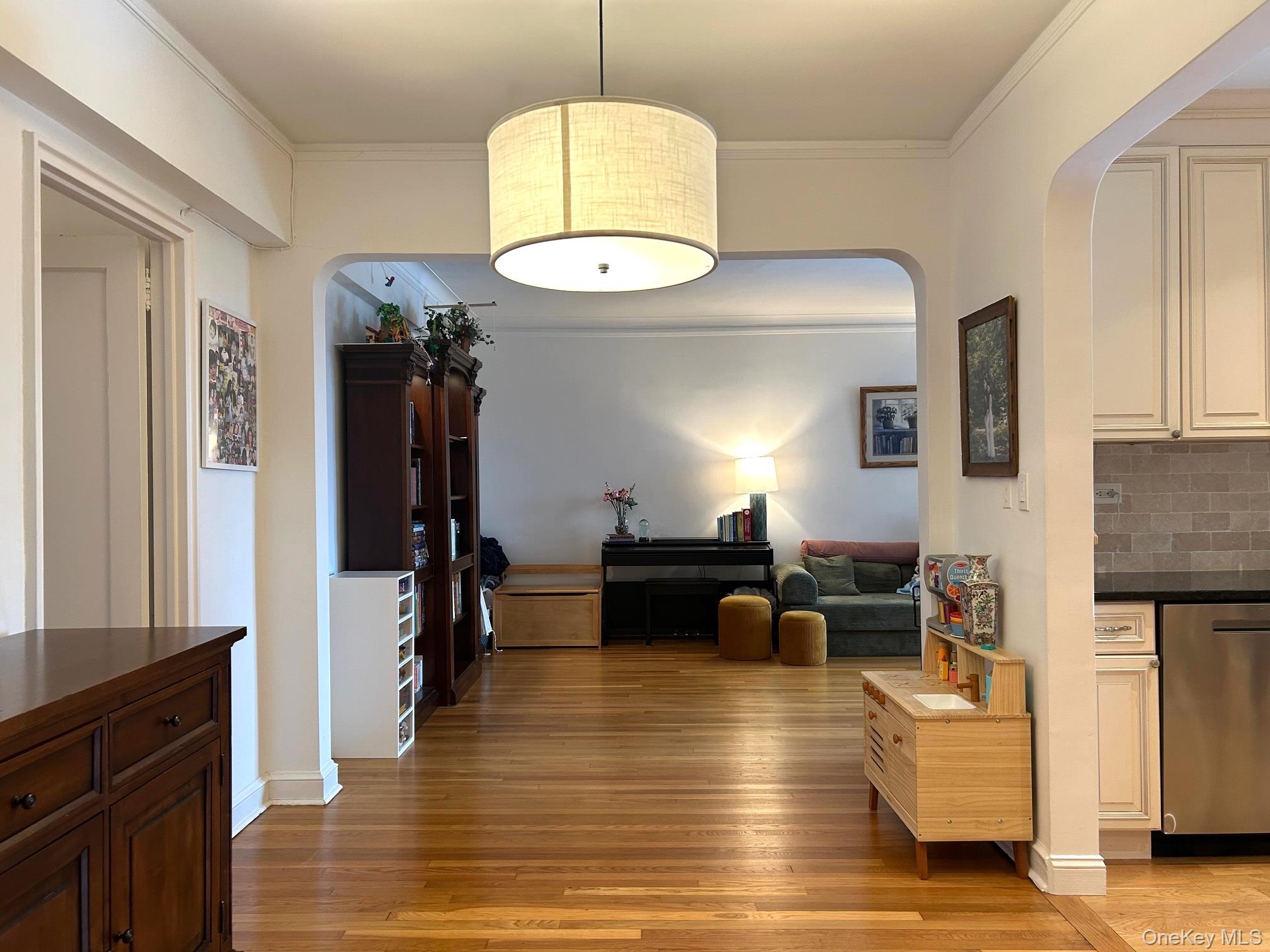 #10 photo, 90 BRYANT Avenue, White Plains , NY 10605