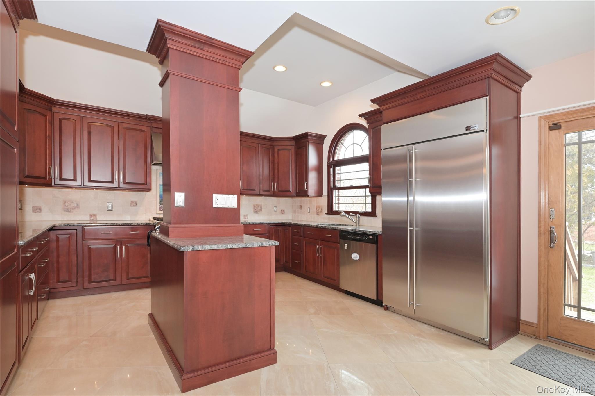 #14 photo, 82-49 211th Street, Hollis Hills , NY 11427