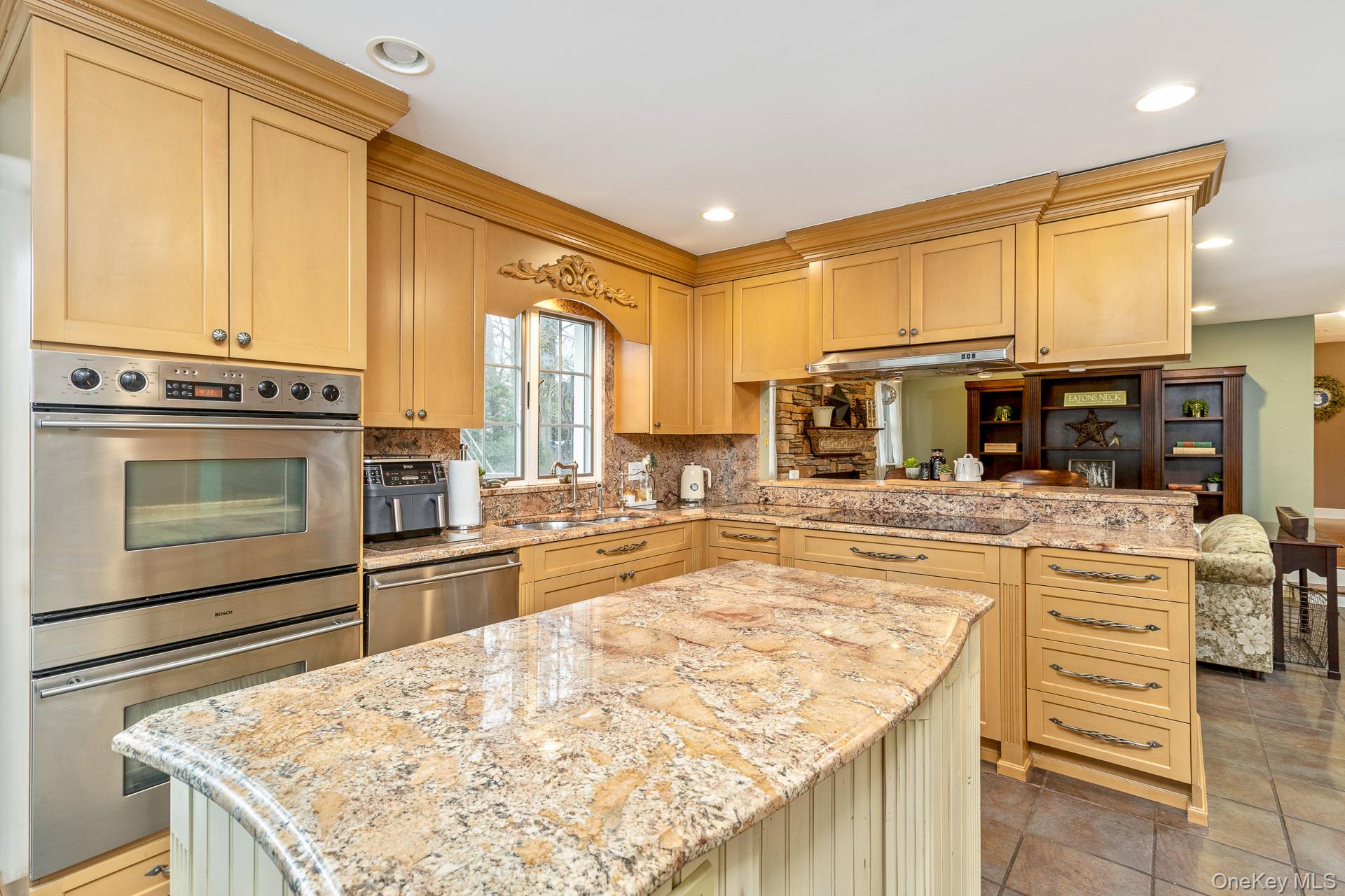 #15 photo, 34 Peterborough Drive, Northport , NY 11768