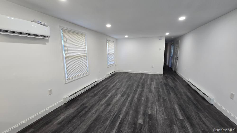 #10 photo, 135 Village Circle, Manorville , NY 11949