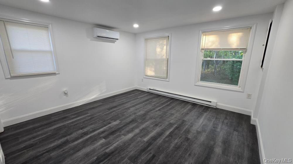 #11 photo, 135 Village Circle, Manorville , NY 11949