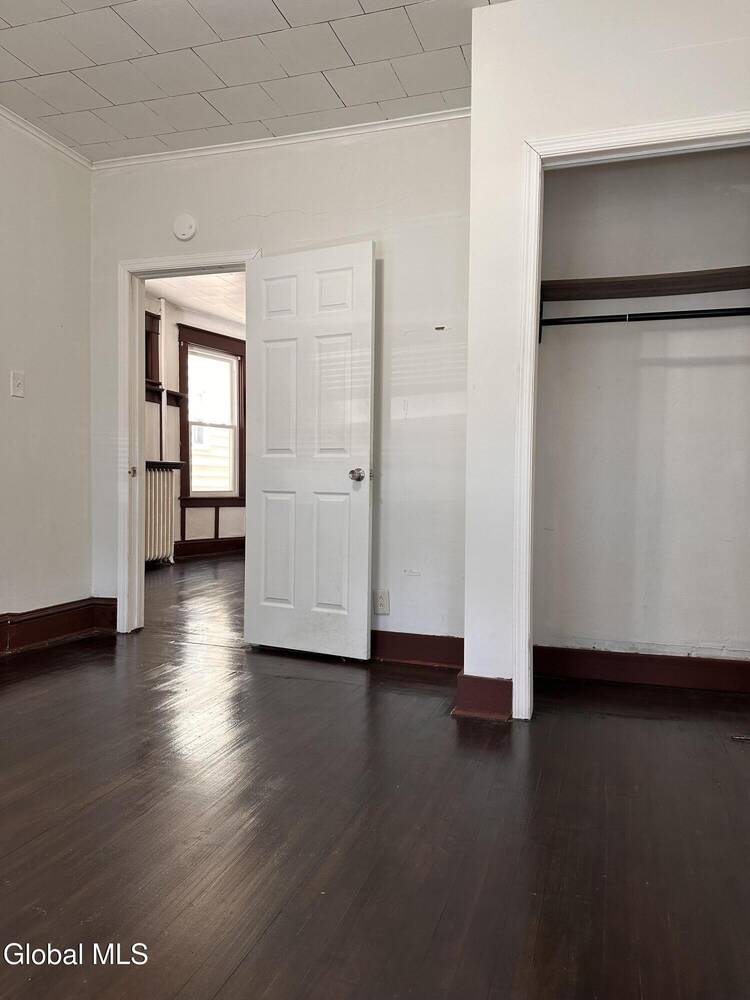 #9 photo, 637 Myrtle Avenue, Albany , NY 12208