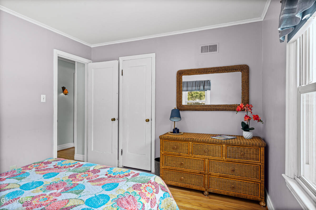 #26 photo, 5 Glenbrook Road, Glenville , NY 12302