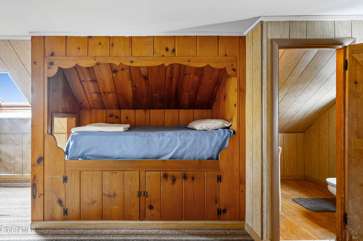 #29 photo, 5 Glenbrook Road, Glenville , NY 12302