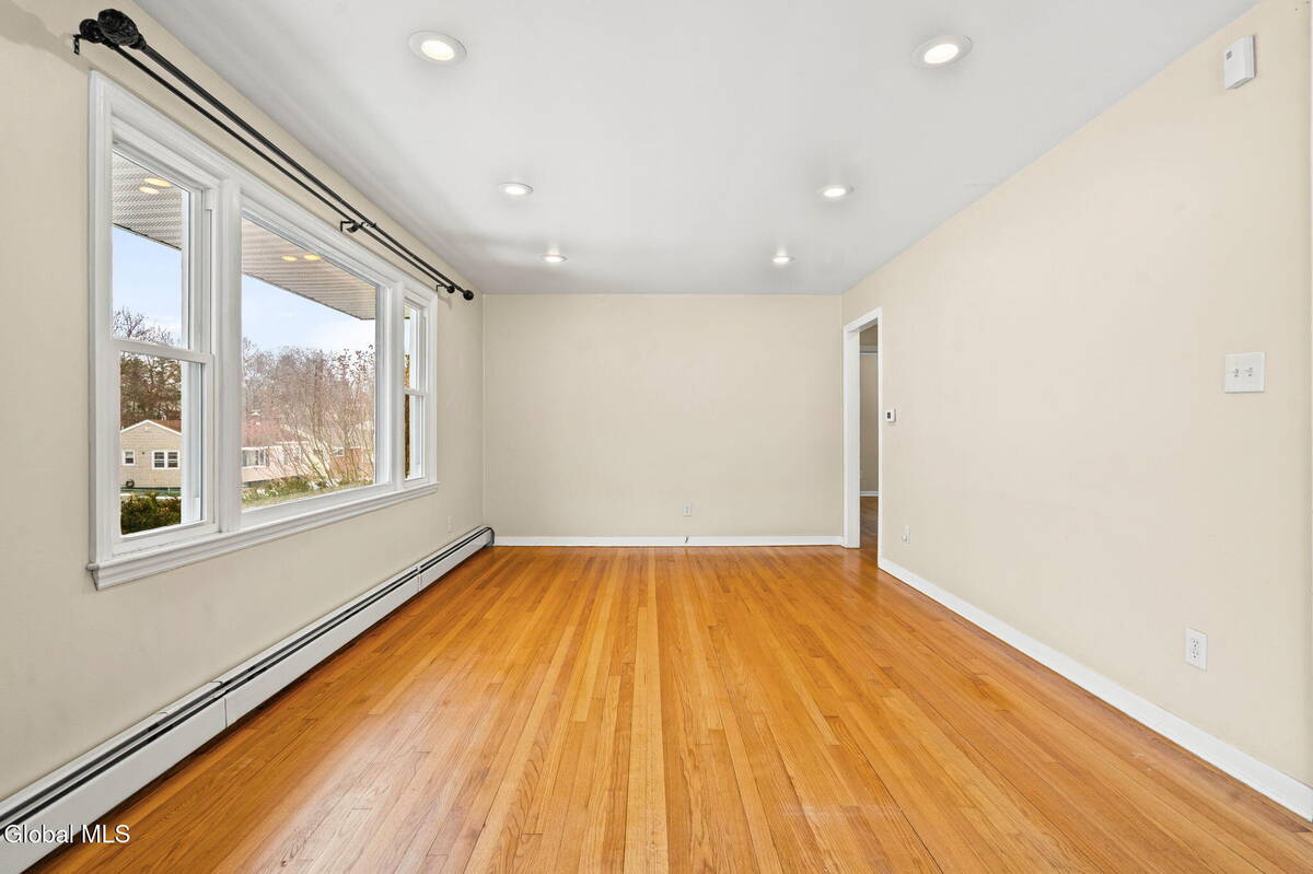 #16 photo, 165 S Pine Avenue, Albany , NY 12208