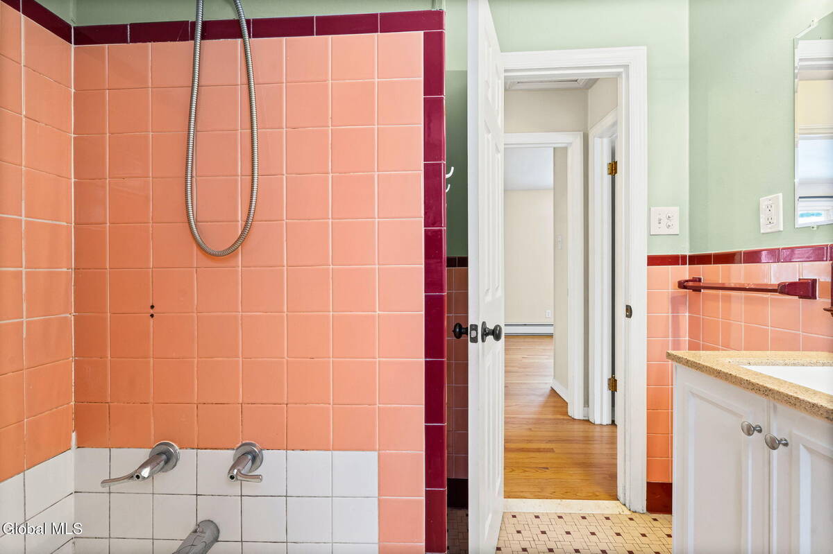 #9 photo, 165 S Pine Avenue, Albany , NY 12208