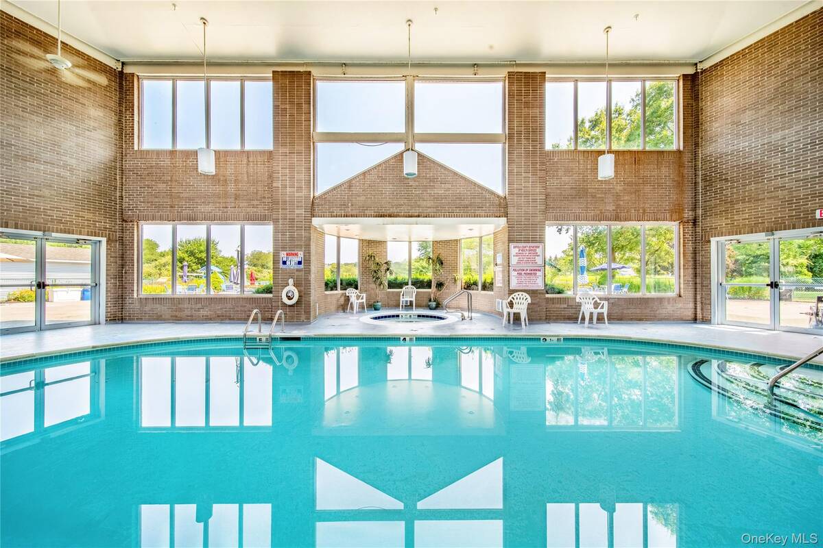 #29 photo, 654 Birchwood Park Drive, Middle Island , NY 11953