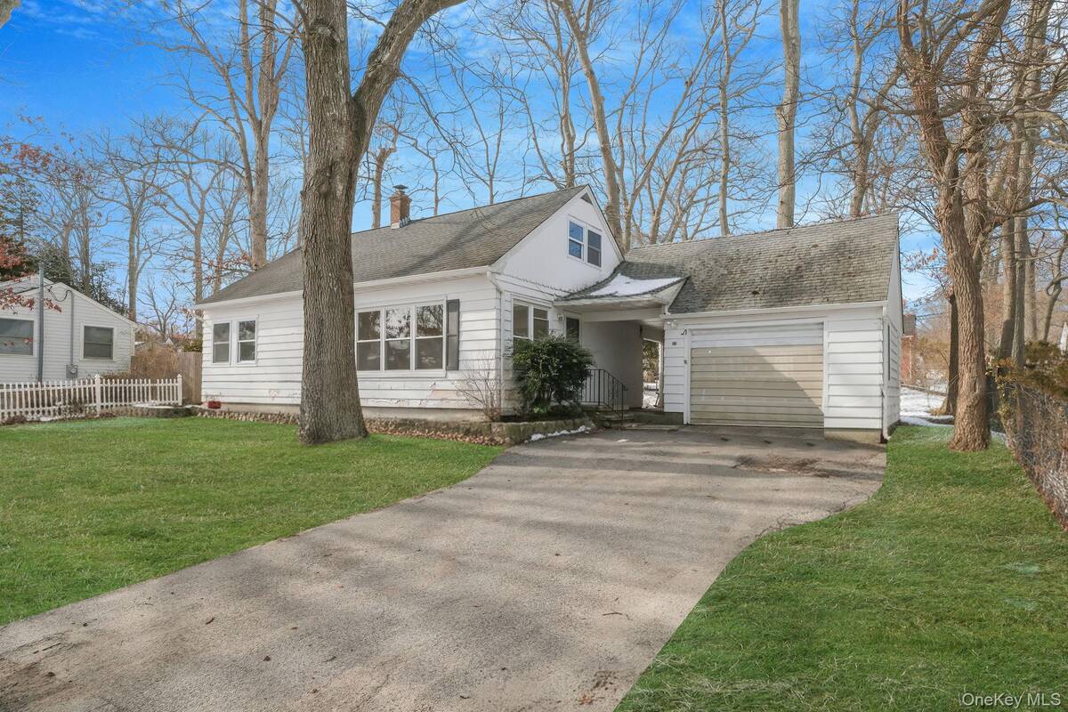 #2 photo, 22 Overbrook Street, 롱 아일랜드 Riverhead , NY 11901