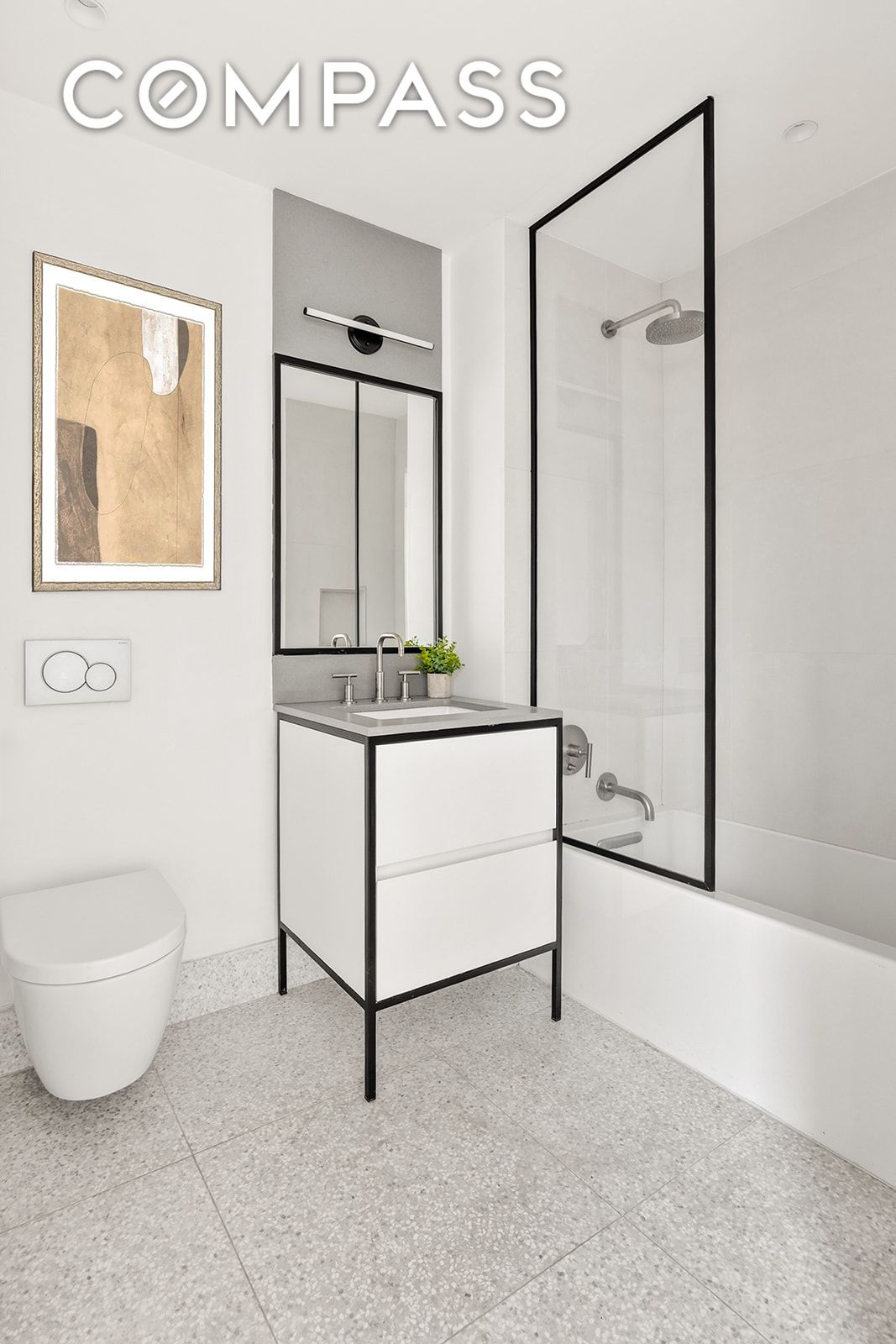 #15 photo, 45 E 7th Street, East Village , NY 10003