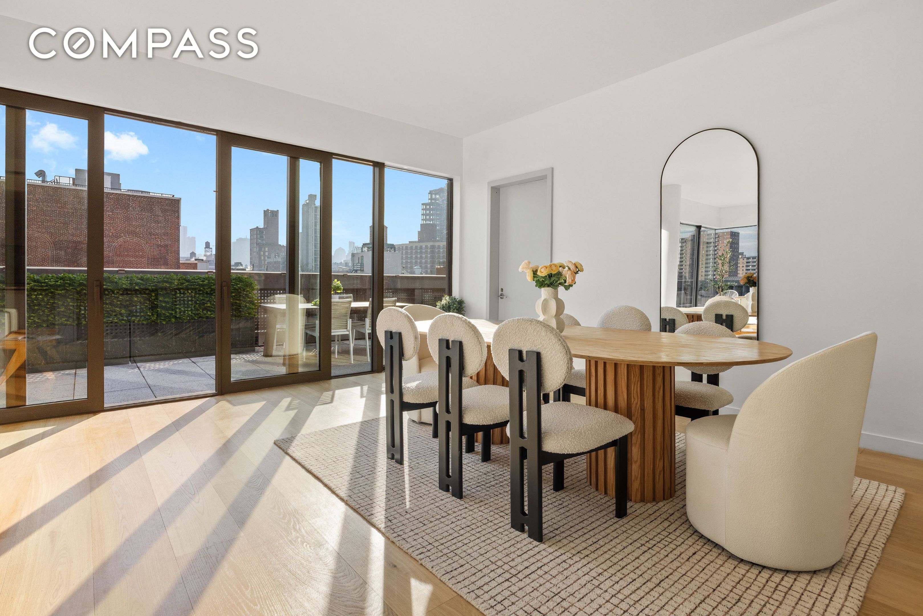 #7 photo, 45 E 7th Street, East Village , NY 10003