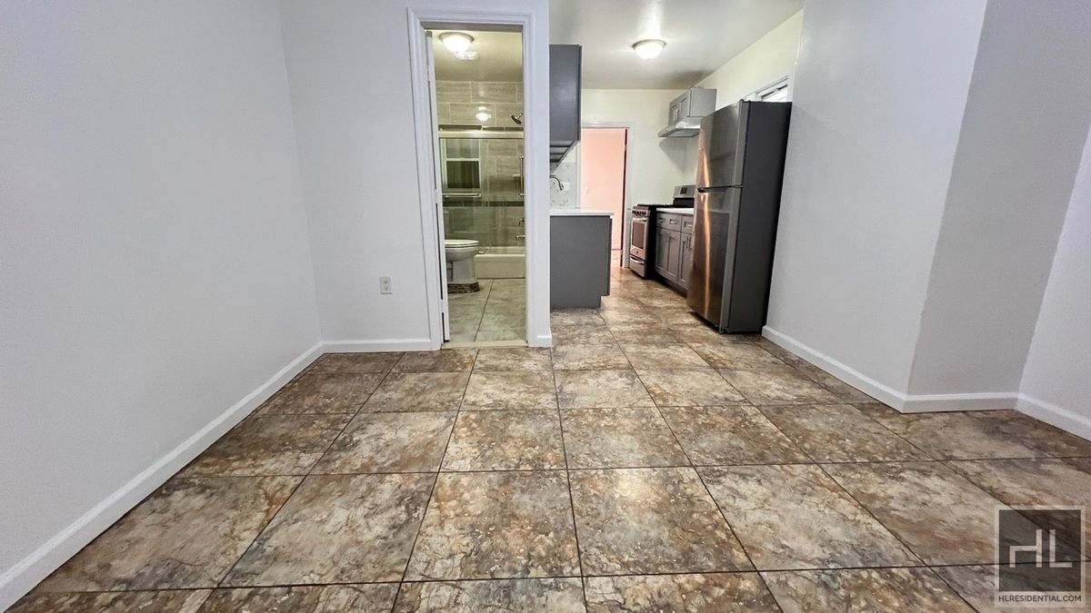 #4 photo, 718 E 39th Street, East Flatbush , NY 11203