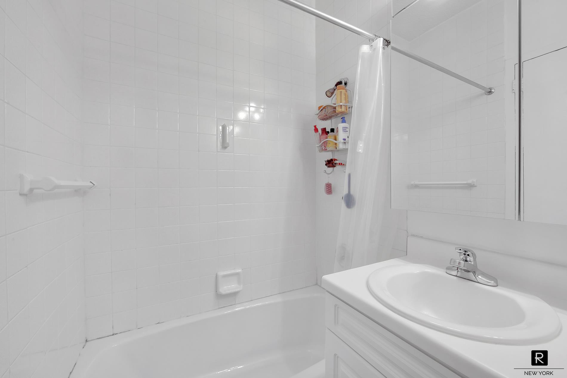 #7 photo, 60 E 8th Street, Greenwich Village , NY 10003