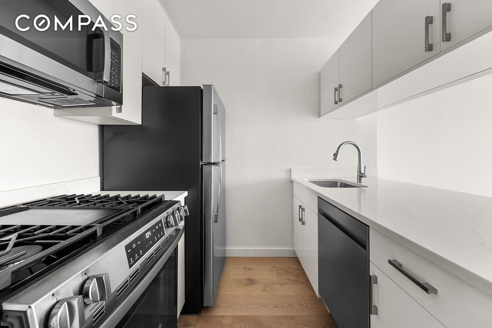 #4 photo, New York City, Hell's Kitchen , NY 10036