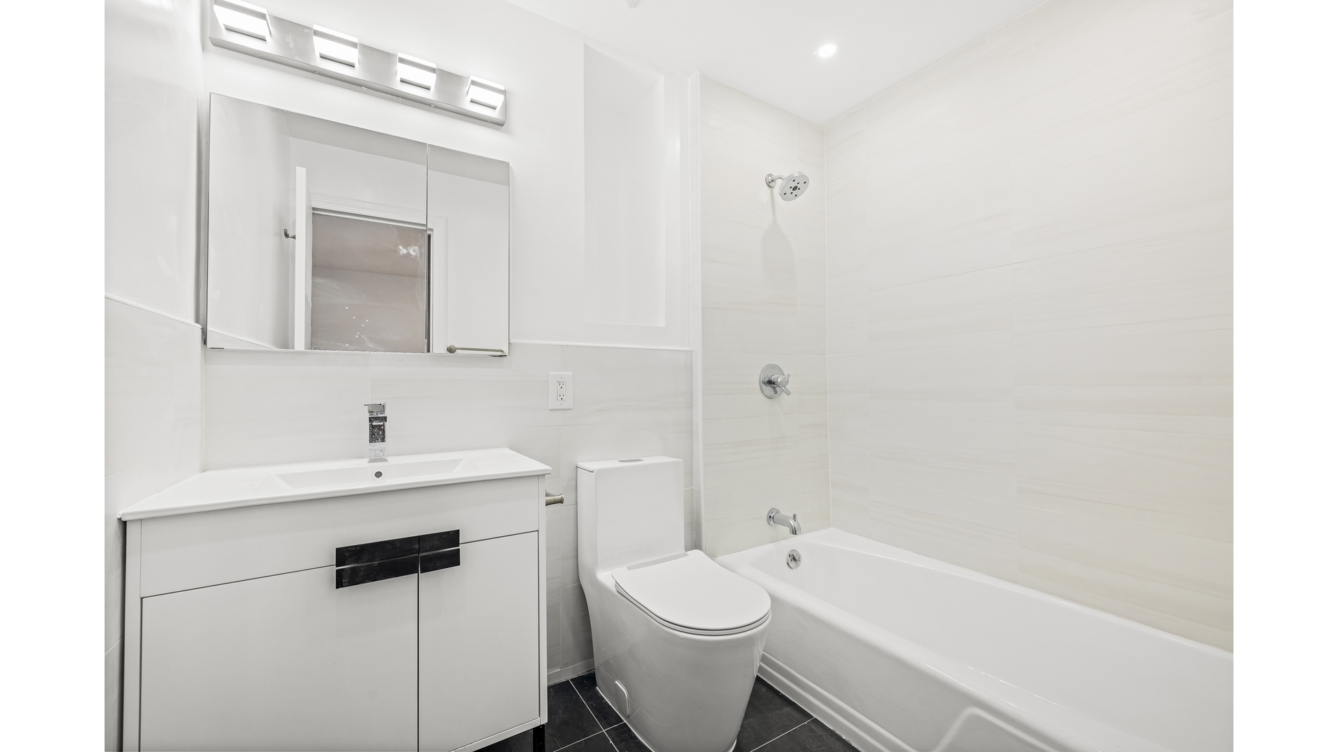 #5 photo, 136 ATLANTIC Avenue, Cobble Hill , NY 11201