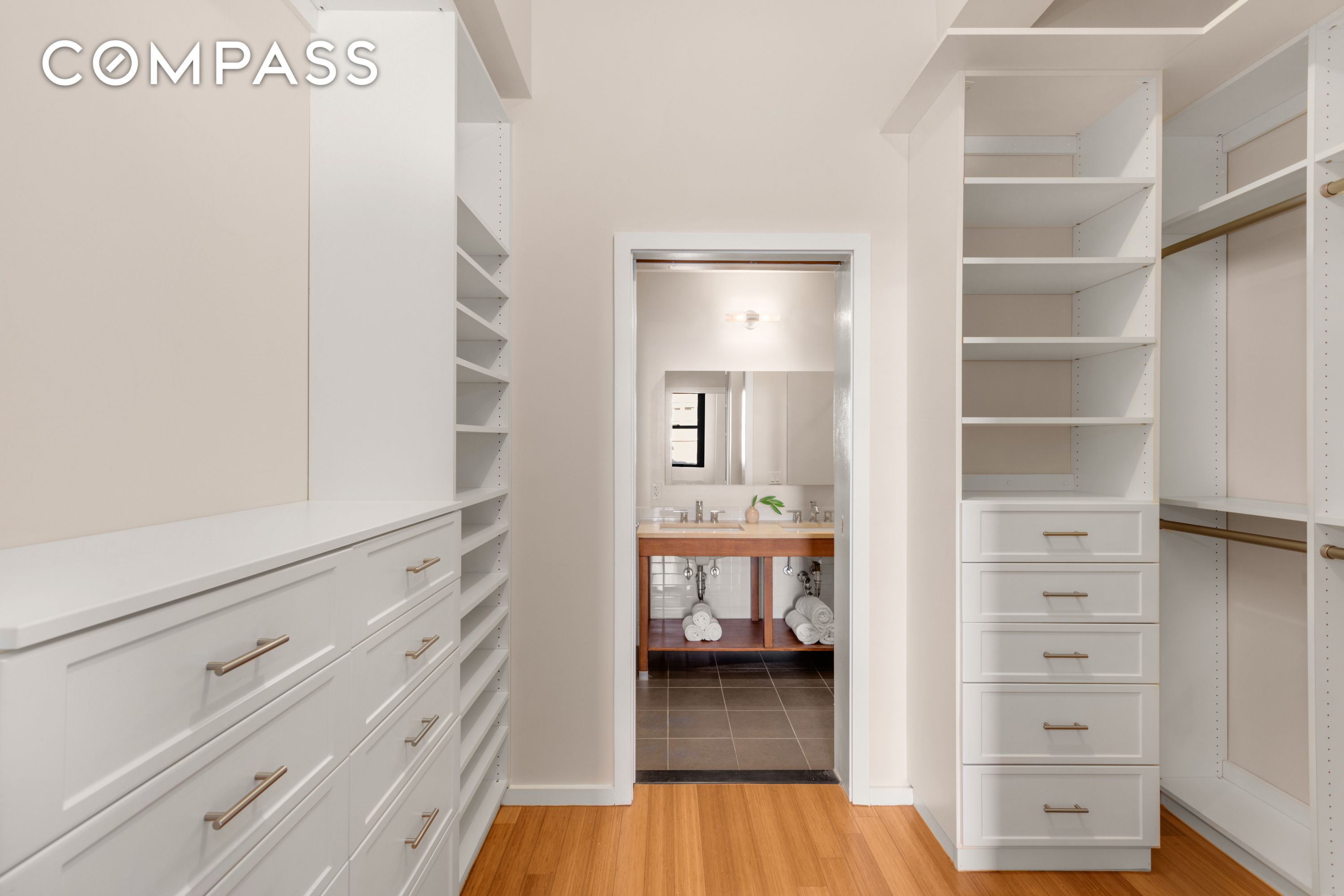 #6 photo, Brooklyn, Downtown Brooklyn , NY 11201