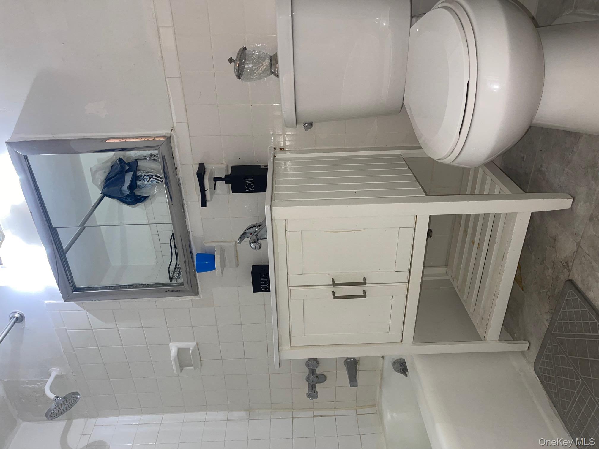 #13 photo, 89-15 Parsons Boulevard, 皇后区 Jamaica , NY 11432