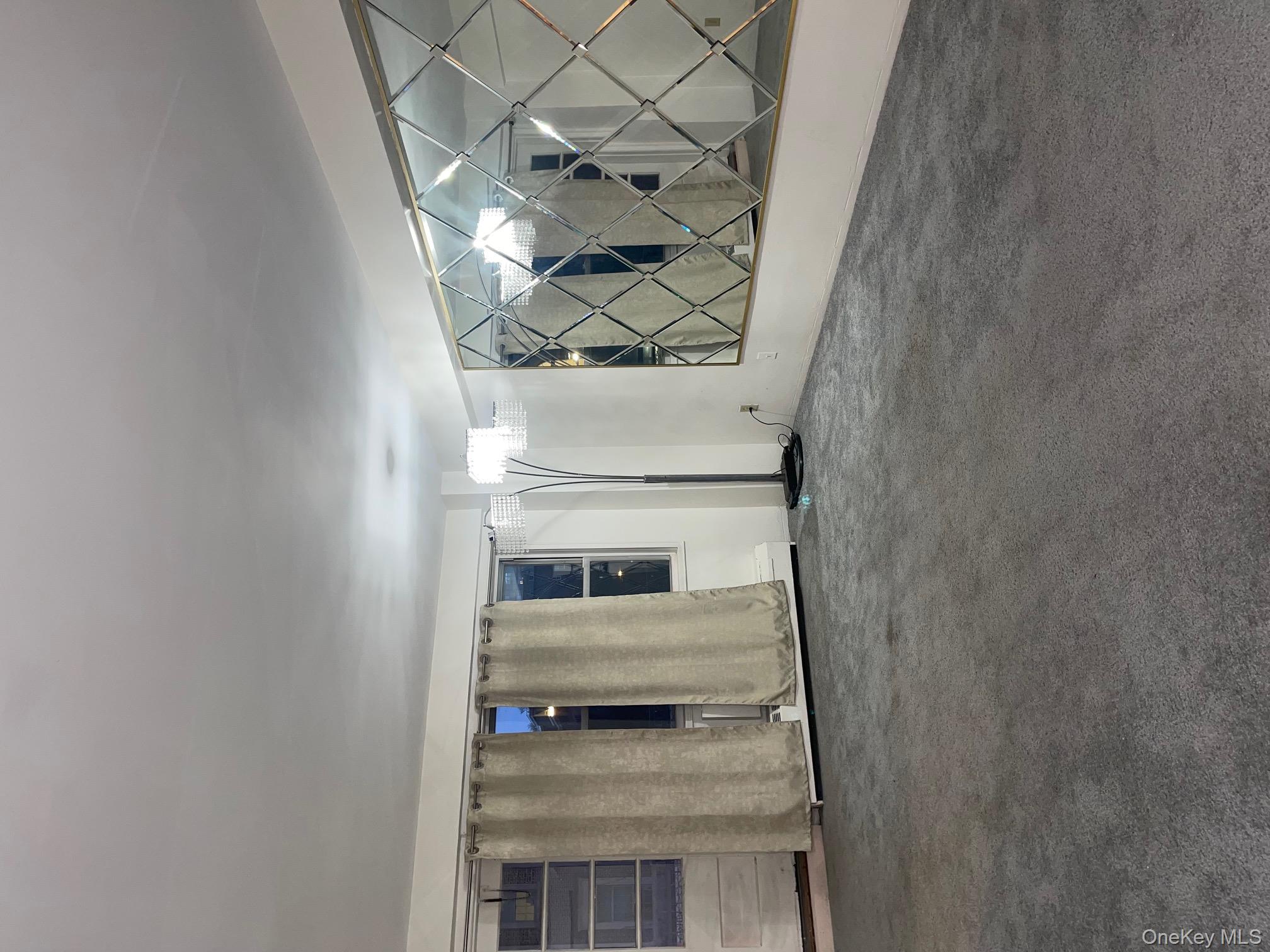 #4 photo, 89-15 Parsons Boulevard, 皇后区 Jamaica , NY 11432