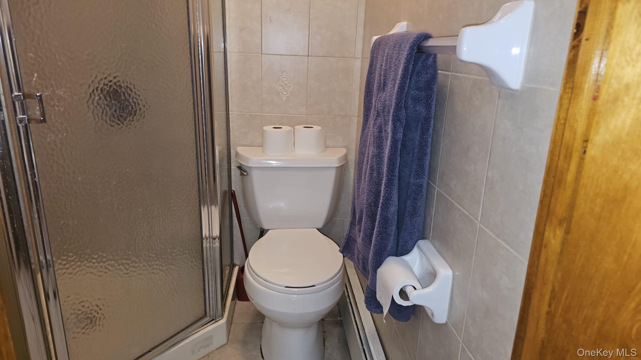 #18 photo, 84-15 25th Avenue, Куинс ‖ East Elmhurst , NY 11370