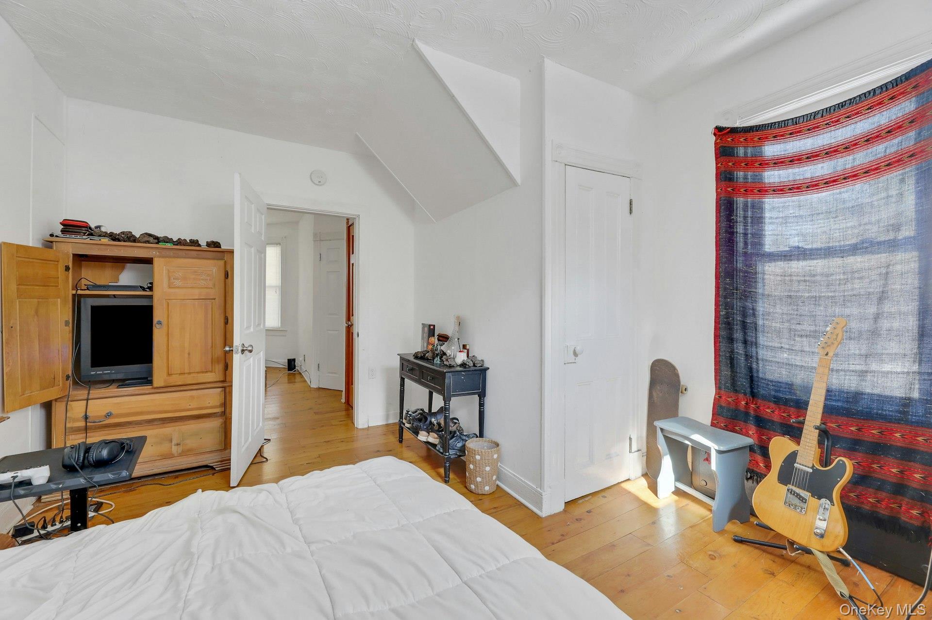 #16 photo, 65 Lake Road, Valley Cottage , NY 10989