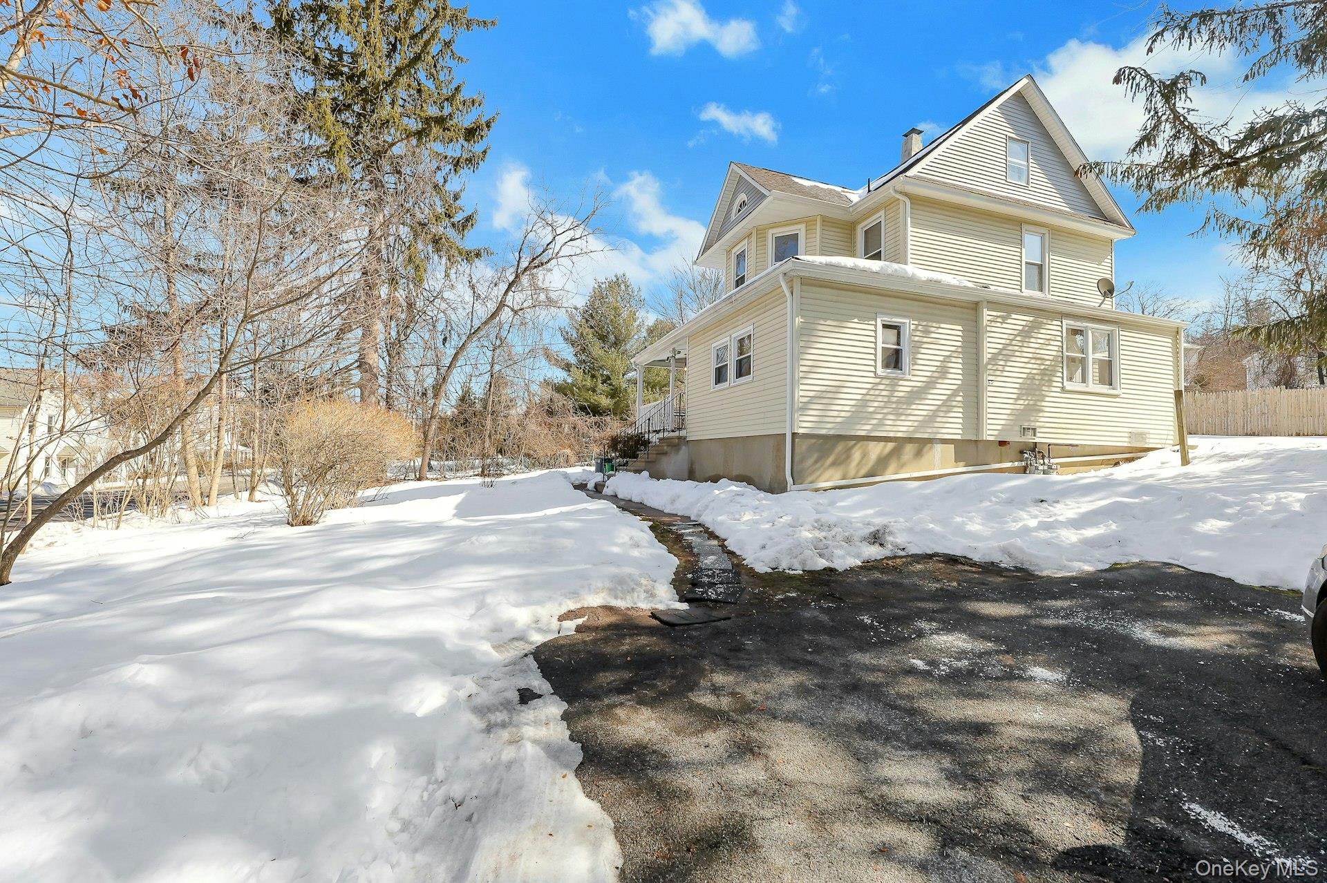 #2 photo, 65 Lake Road, Valley Cottage , NY 10989