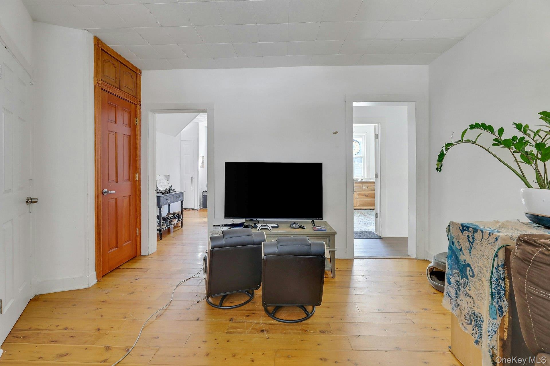 #6 photo, 65 Lake Road, Valley Cottage , NY 10989