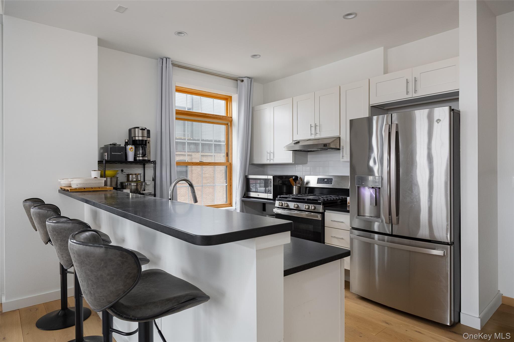 #7 photo, 249 Main Street, Beacon , NY 12508