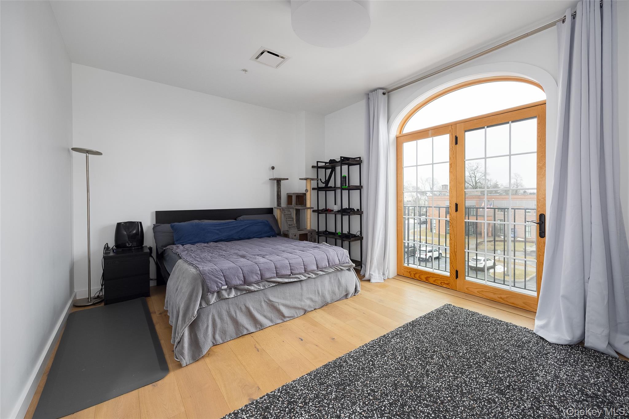 #9 photo, 249 Main Street, Beacon , NY 12508