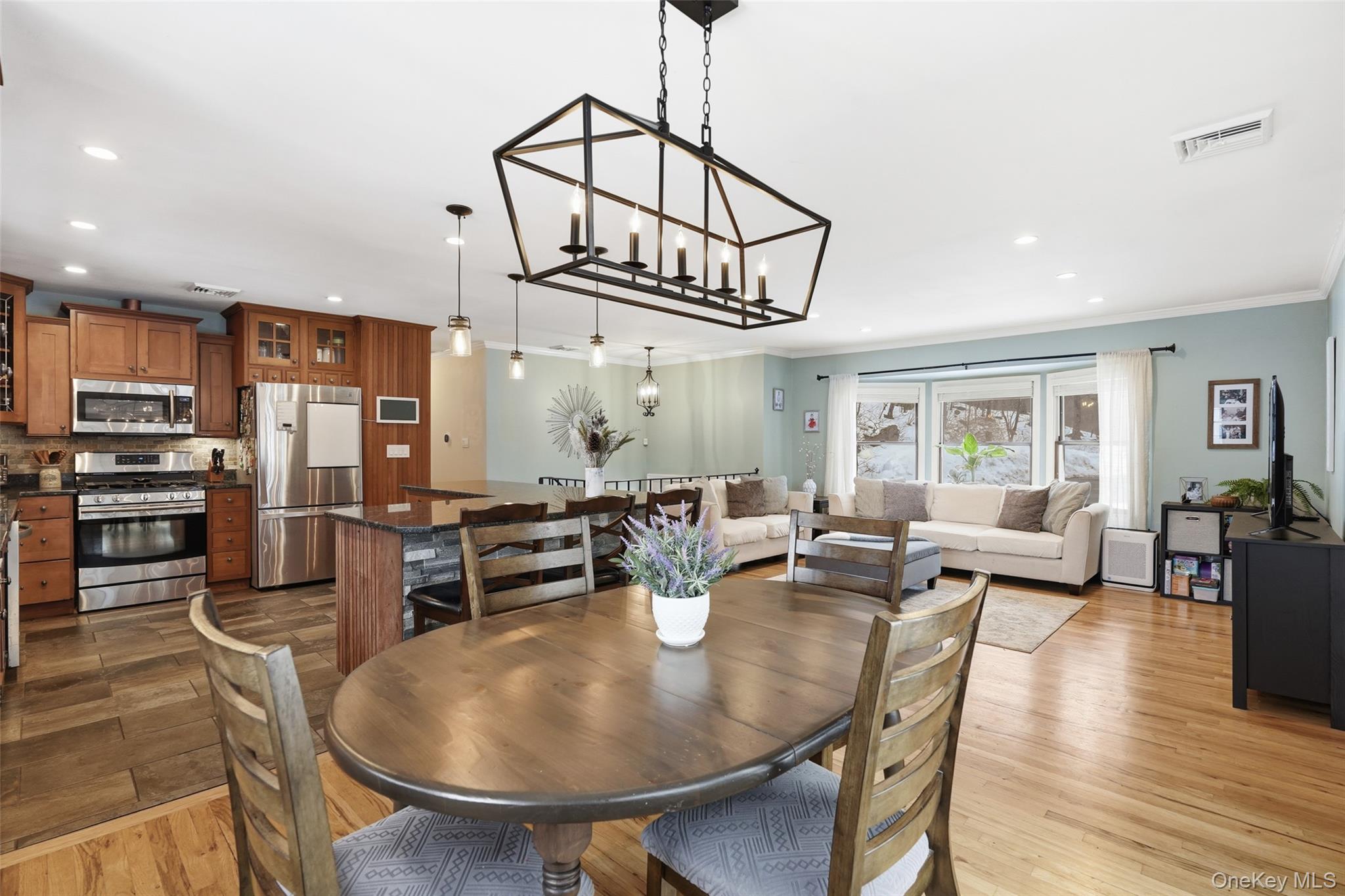 #13 photo, 9 Mercury Court, Carmel , NY 10512