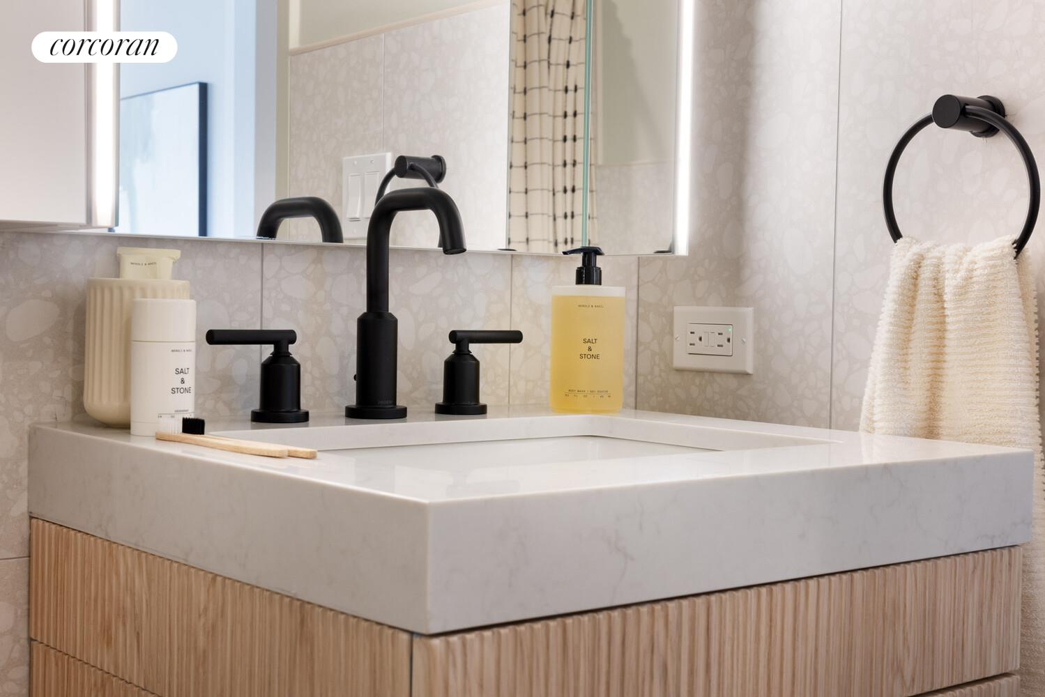 #13 photo, Brooklyn, ブルックリン区 Downtown Brooklyn , NY 11201