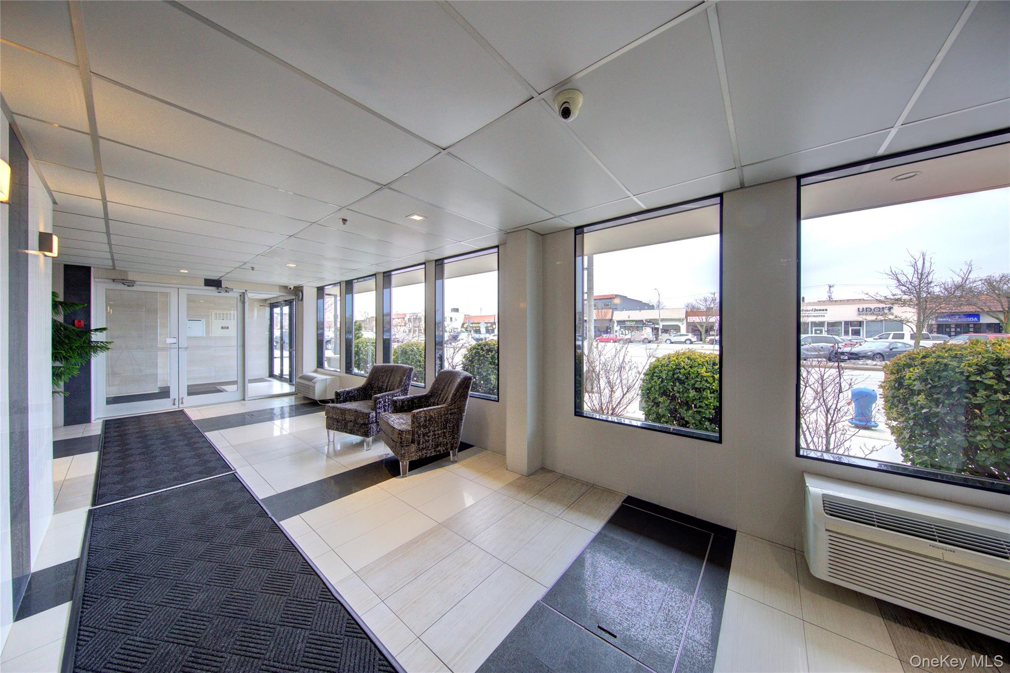 #3 photo, 235 W Park Avenue, Long Beach , NY 11561