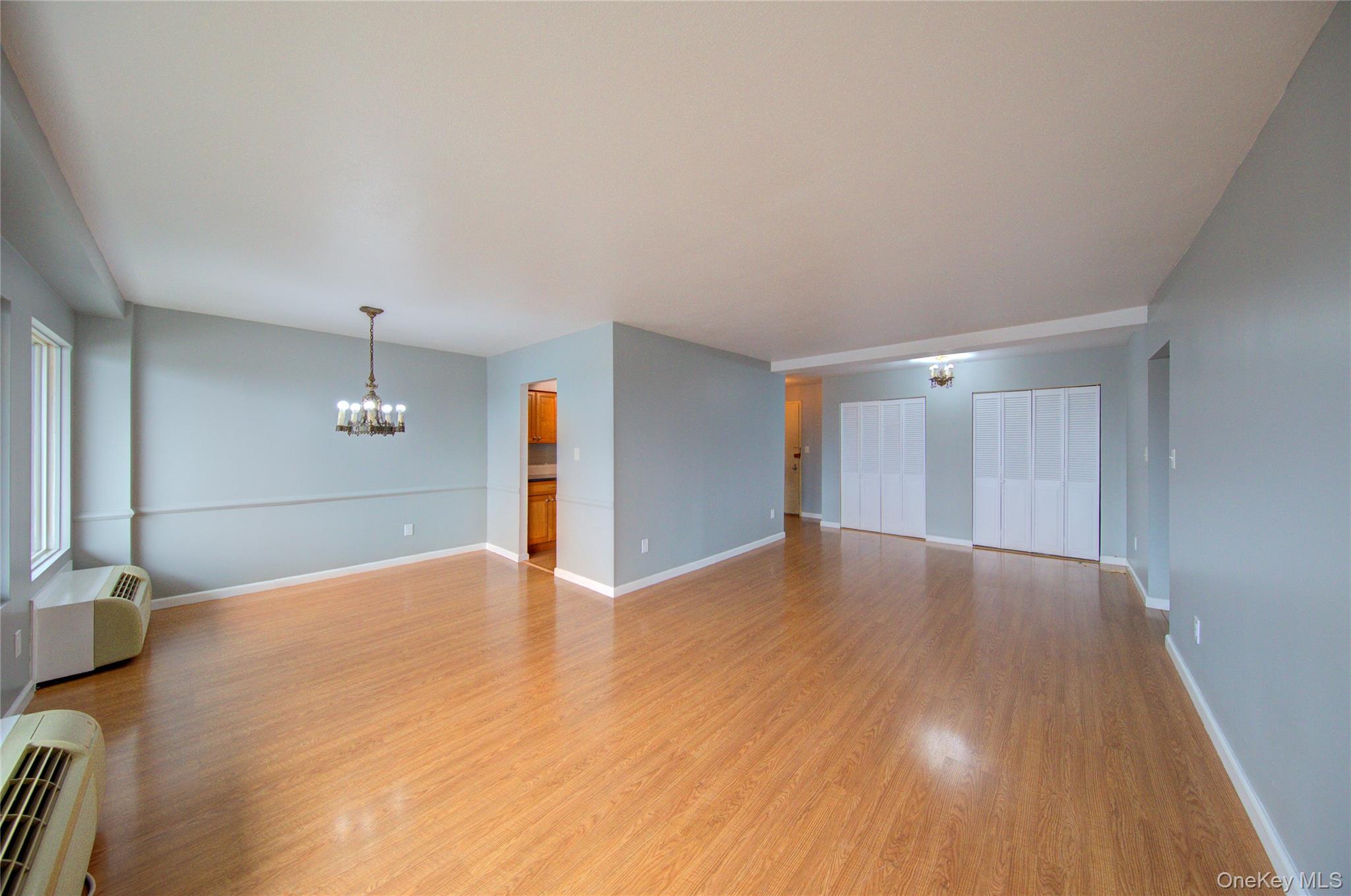 #7 photo, 235 W Park Avenue, Long Beach , NY 11561