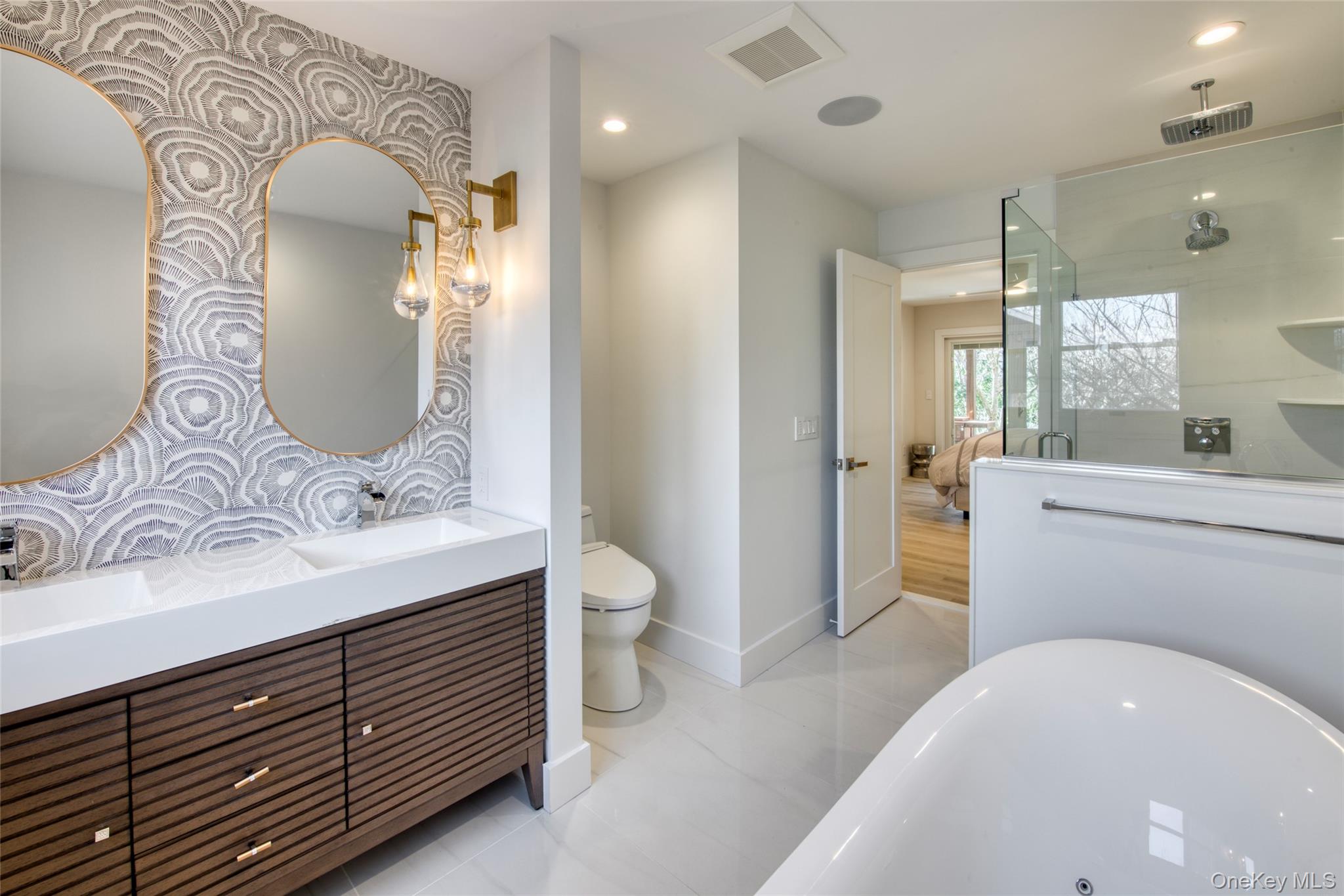 #7 photo, 32 Library Avenue, Westhampton Beach , NY 11978