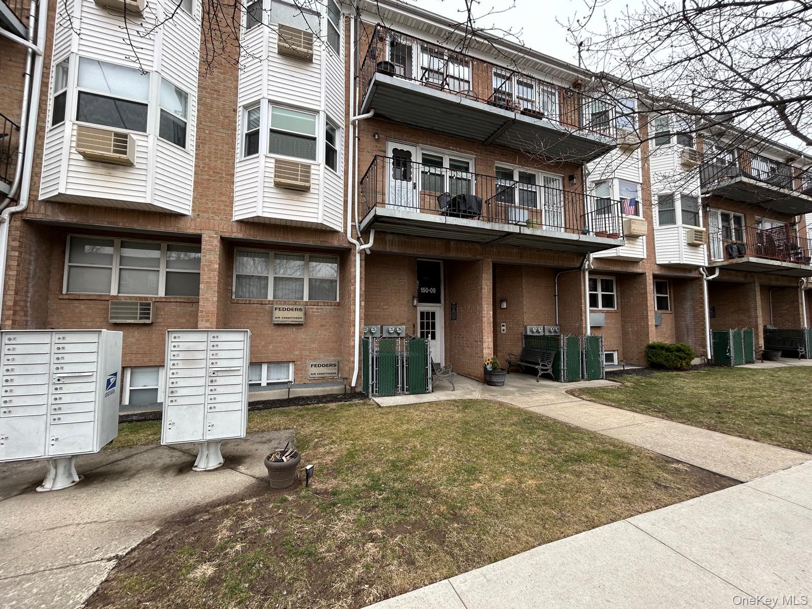 #2 photo, 15009 95th Street, Ozone Park , NY 11417