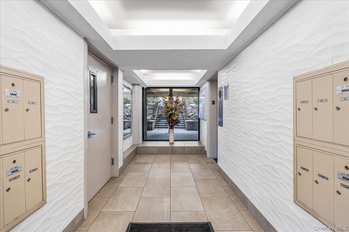 #17 photo, 7-24 166th Street, Куинс ‖ Beechhurst , NY 11357