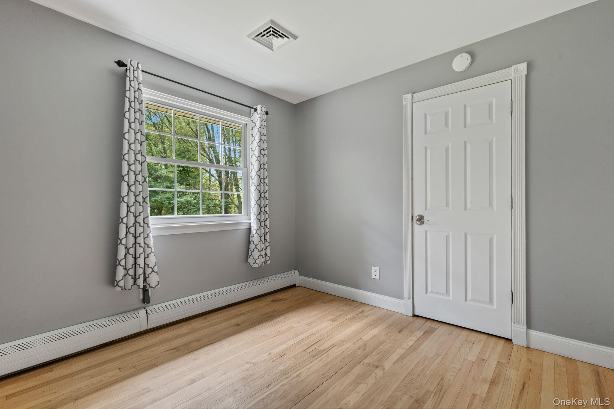 #19 photo, 424 Cording Lane, Yorktown Heights , NY 10598