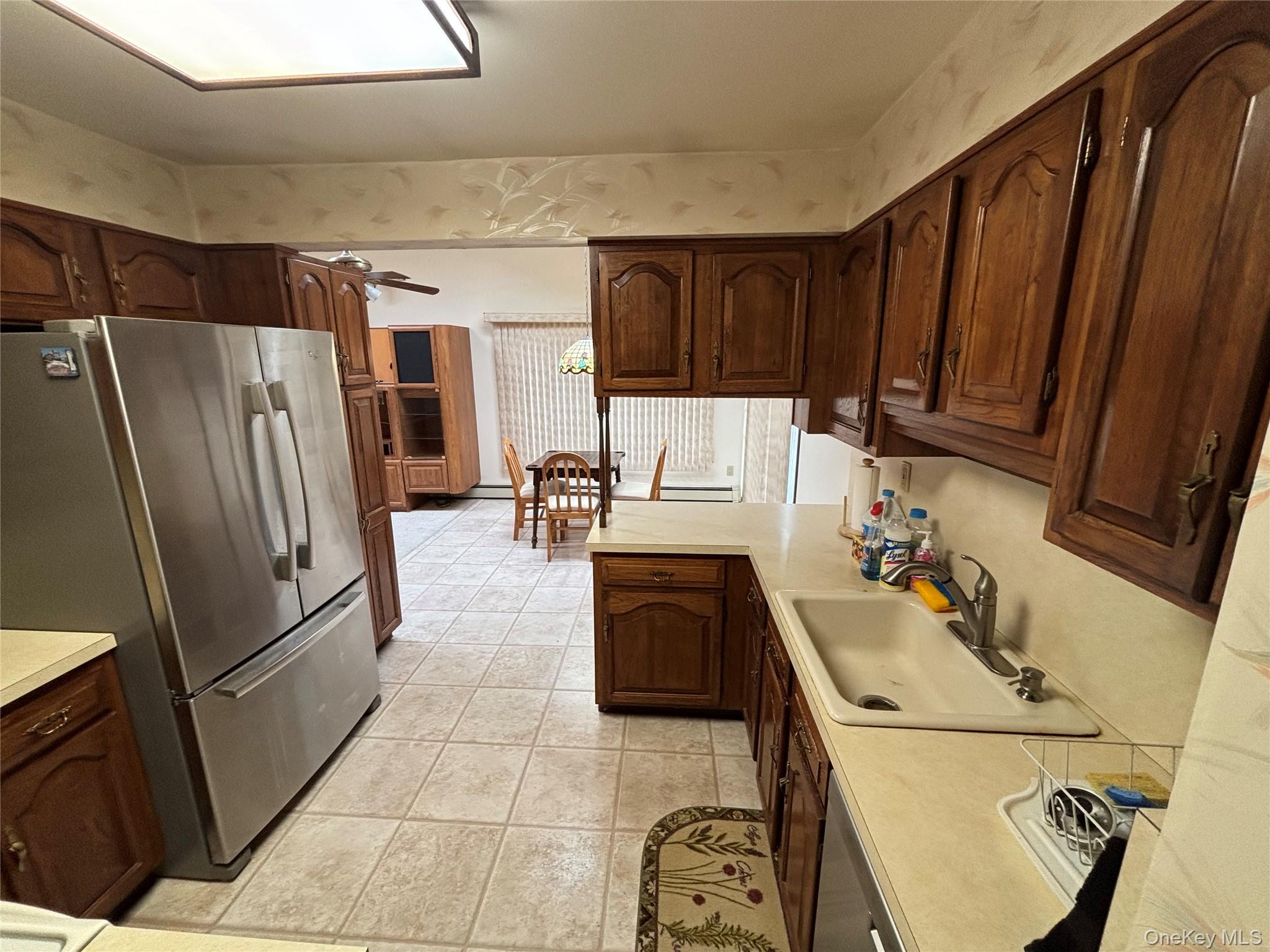 #11 photo, 660 Hewlett Street, Franklin Square , NY 11010