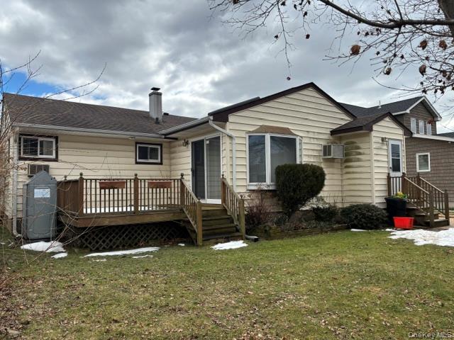 #6 photo, 660 Hewlett Street, Franklin Square , NY 11010