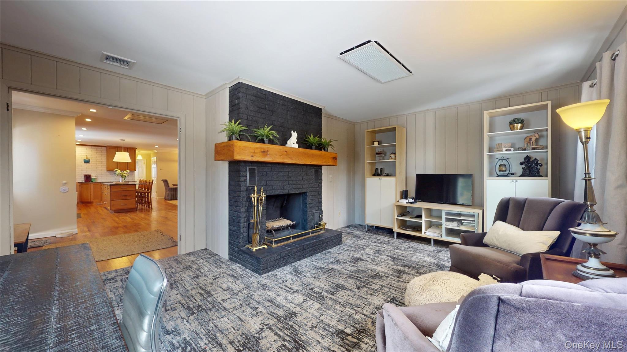 #10 photo, 386 Mill Road, Westhampton , NY 11977