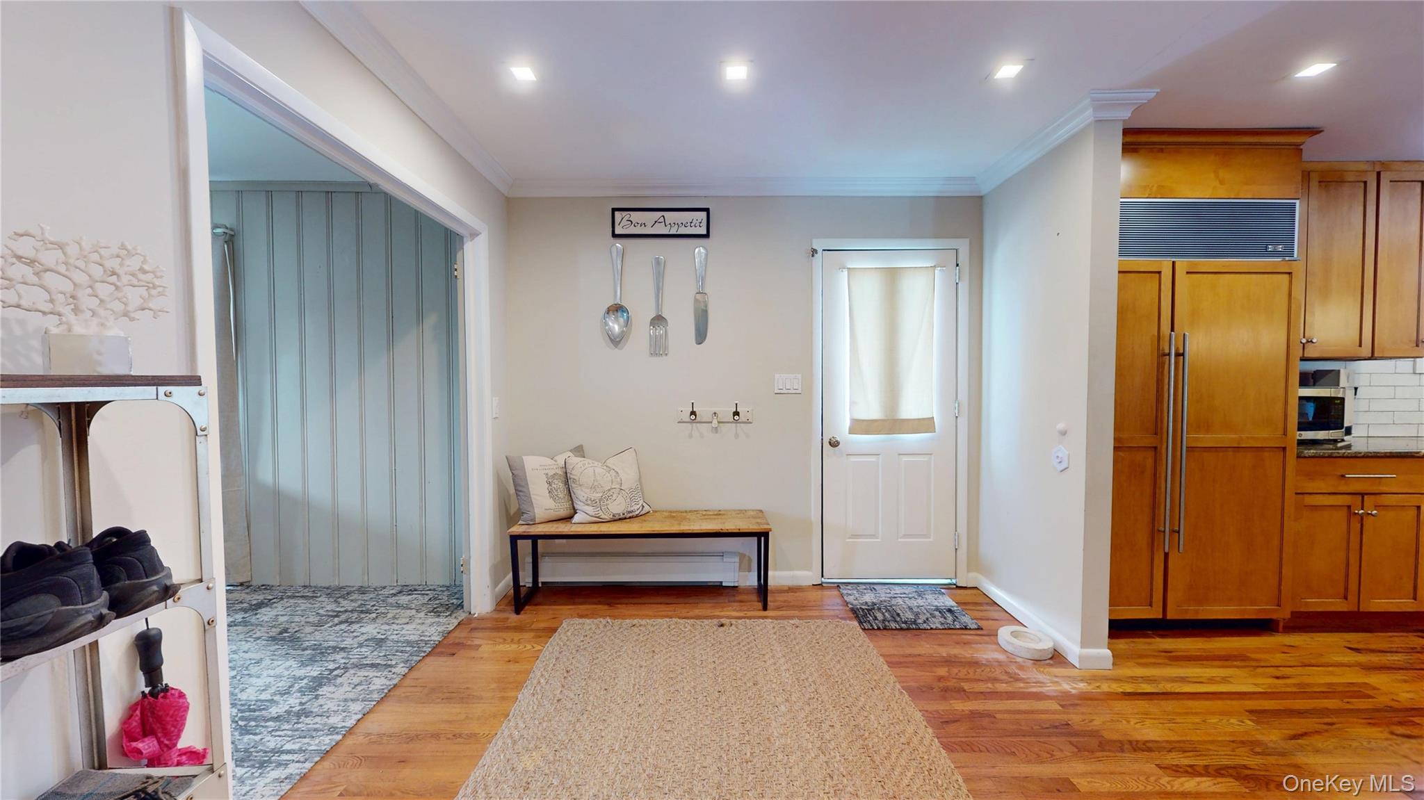 #3 photo, 386 Mill Road, Westhampton , NY 11977