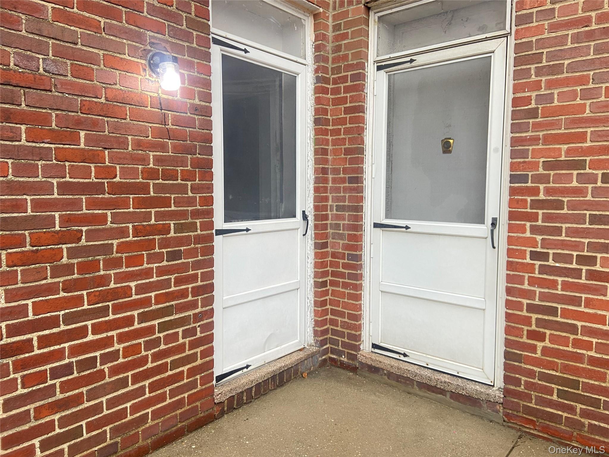 #1 photo, 84-49 168 Street, 뉴욕퀸즈 Jamaica Hills , NY 11432