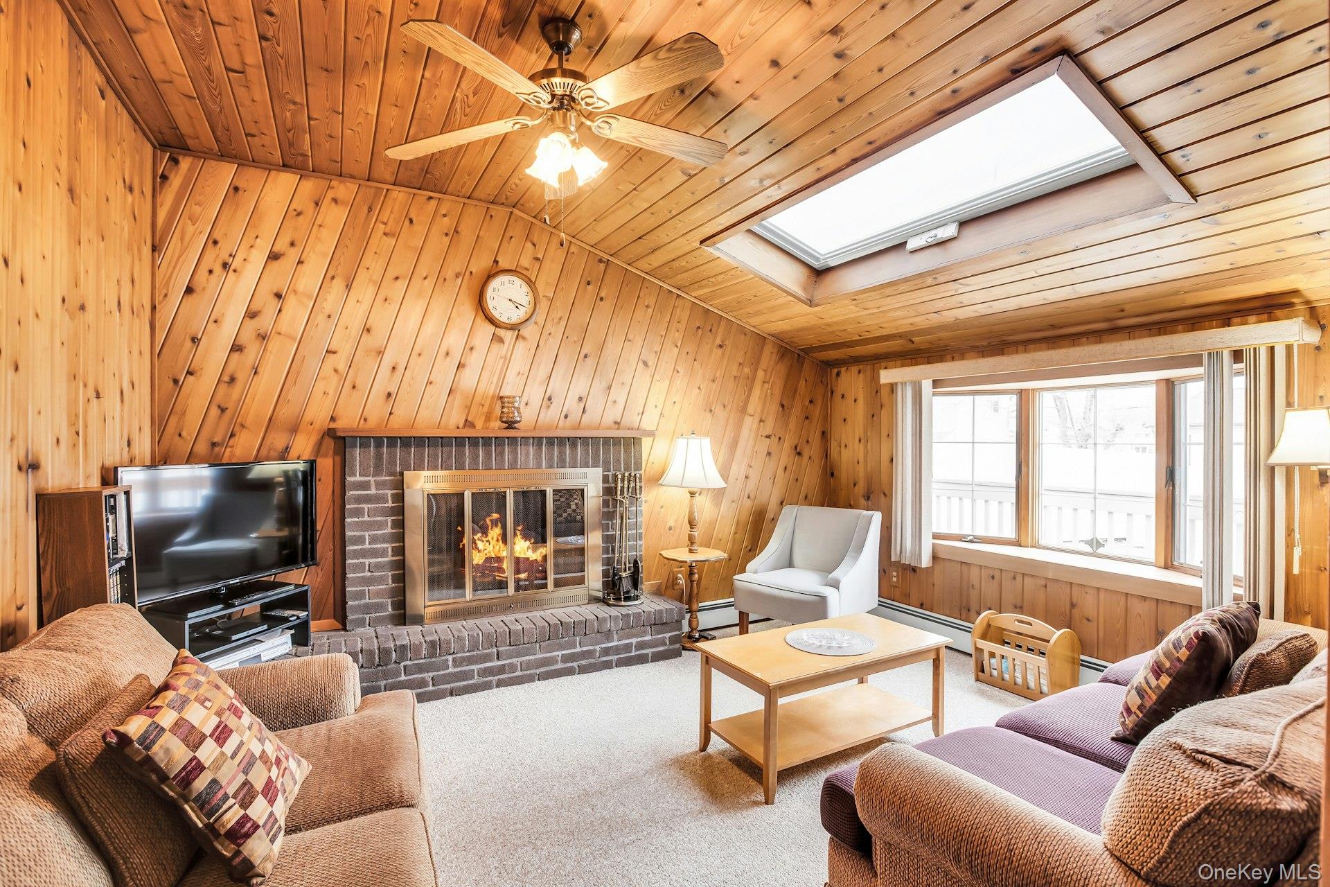 #16 photo, 893 Connetquot Avenue, Islip Terrace , NY 11752