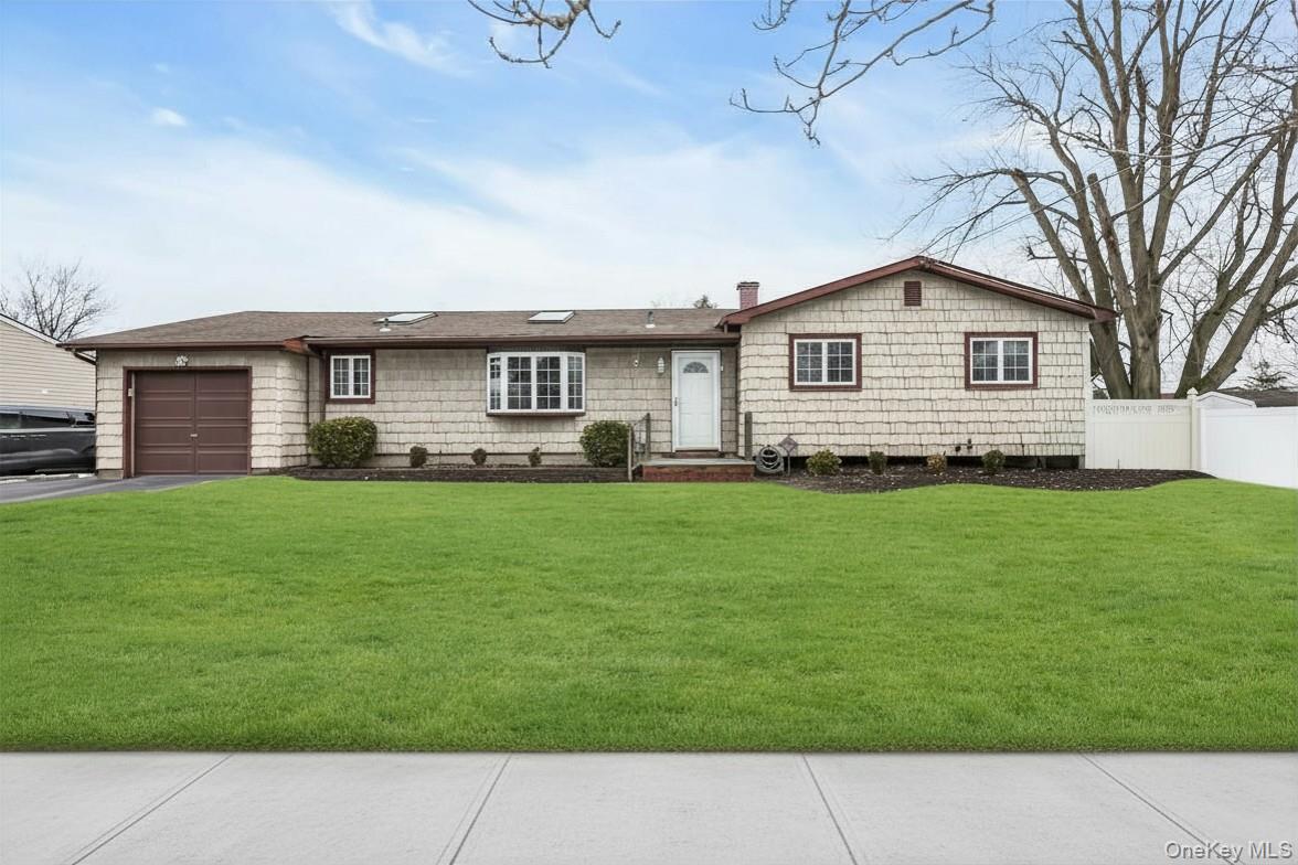 #2 photo, 893 Connetquot Avenue, Islip Terrace , NY 11752